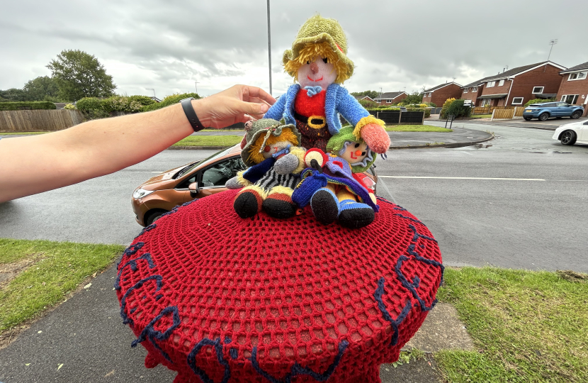 Postbox topper celebrating Meir Park's scarecrow festival for Stoke-on-Trent 100