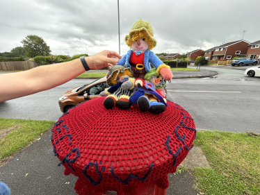 Postbox topper celebrating Meir Park's scarecrow festival for Stoke-on-Trent 100